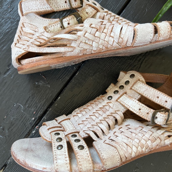 BED|STU White Nectar Distressed Leather Woven Sandals 9